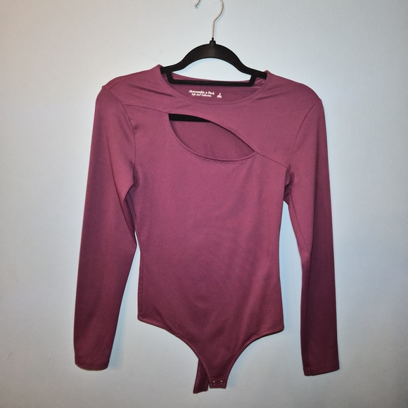 Women's Long Sleeve Cutout Bodysuit - Burgundy - Picture 1 of 5